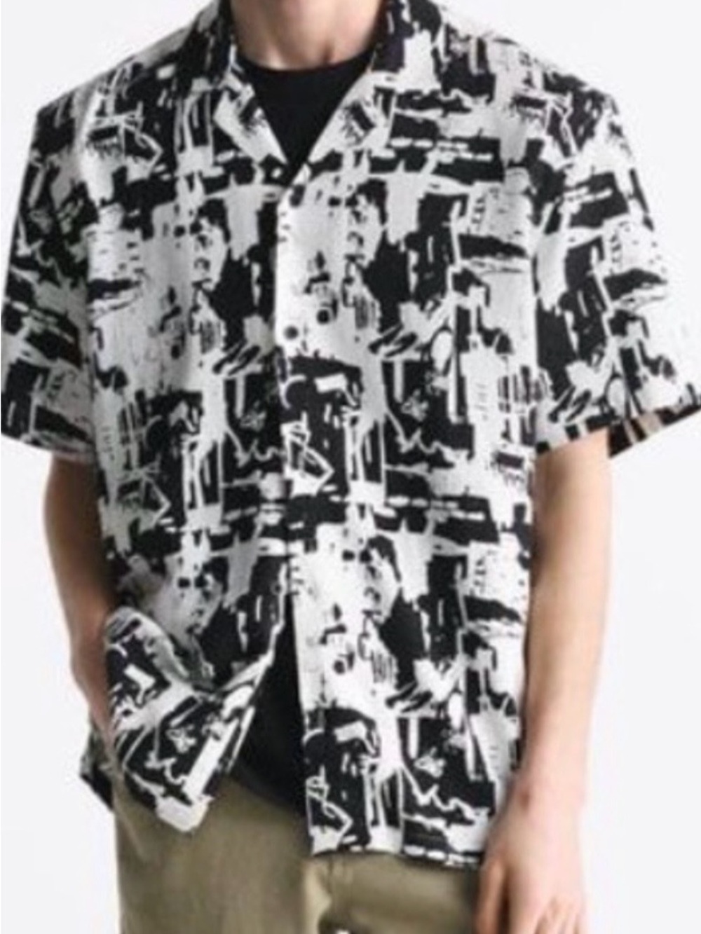 Zara Black and White Abstract Short-Sleeve Button-Down linen Shirt